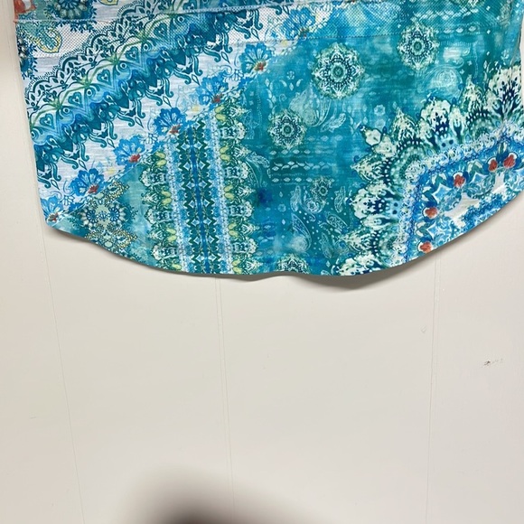 Time and Tru Cold Shoulder Tunic SzS - Picture 5 of 7